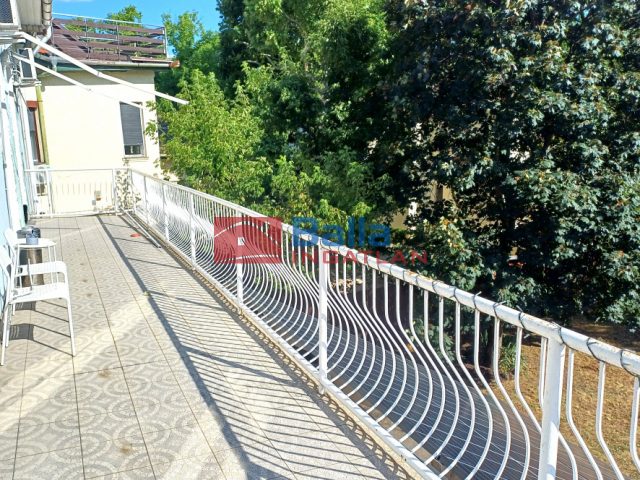 Kiadó 330 m²-esikerház VIII. Kerület (Tisztviselő telep) , Bíró Lajos utca: 900'000 Ft