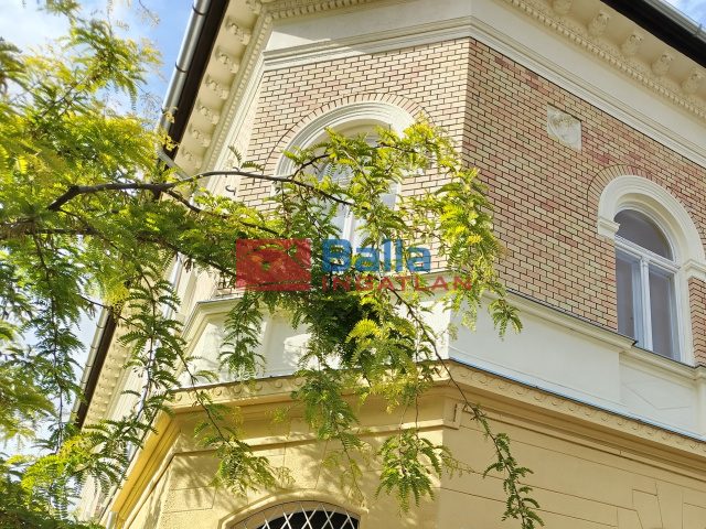 Eladó 32 m²-estársasházi lakás X. Kerület (Ligettelek) , Liget utca: 23'990'000 Ft