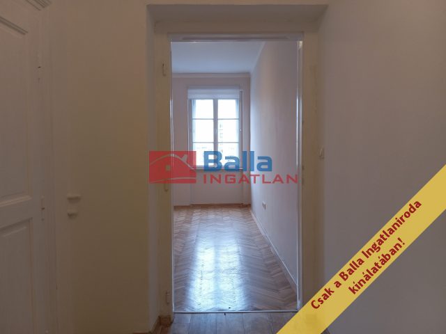 Eladó 48 m²-estársasházi lakás X. Kerület (Újhegy) , Gyömrői út: 43'000'000 Ft