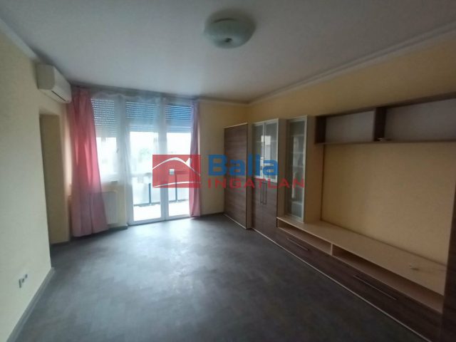 Kiadó 51 m²-estársasházi lakás XI. Kerület (Budaörsi út) , Budaörsi út: 290'000 Ft