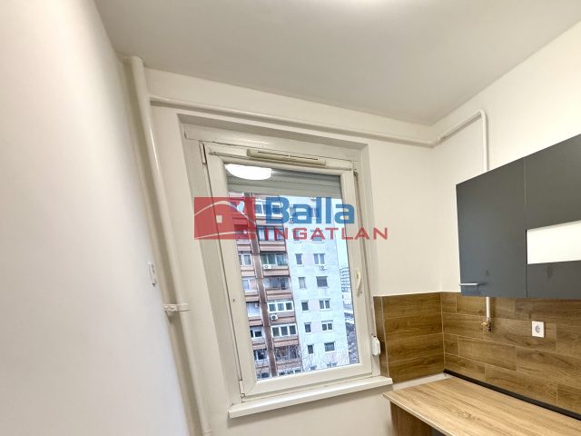 Eladó 51 m²-estársasházi lakás XI. Kerület (Kelenföld) , Etele út: 81'990'000 Ft