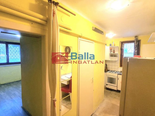 Eladó 32 m²-estársasházi lakás XI. Kerület (Lágymányos) , SÁRBOGÁRDI utca: 35'900'000 Ft