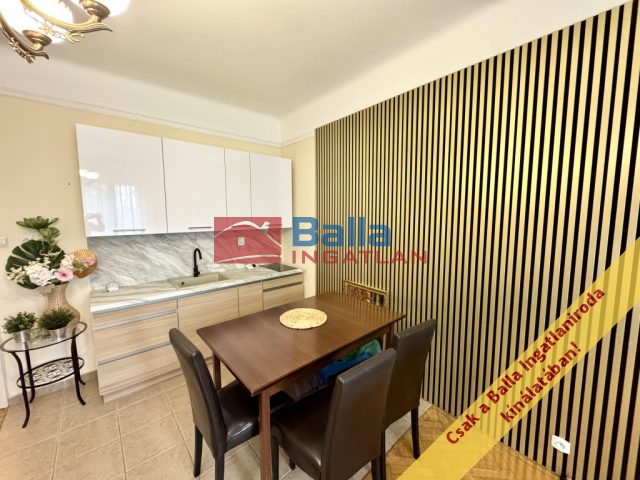 Eladó 31 m²-estársasházi lakás XI. Kerület (Szentimreváros (Feneketlen tó környéke)) , Móricz Zsigmond körtér: 64'800'000 Ft
