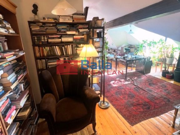 Eladó 100 m²-estársasházi lakás XII. Kerület (Németvölgy) , Mom park közvetlen közelében: 159'900'000 Ft