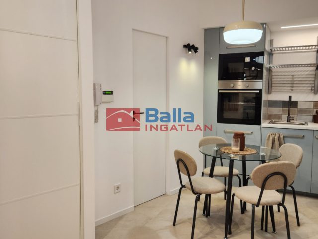 Eladó 46 m²-estársasházi lakás XII. Kerület (Városmajor) , Maros utca: 83'900'000 Ft