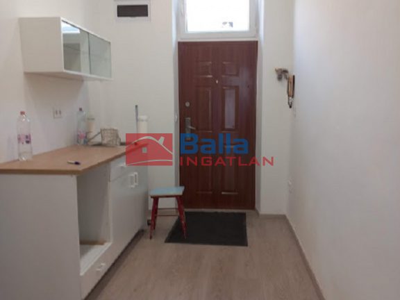 Eladó 35 m²-estársasházi lakás XIII. Kerület (Angyalföld) , Diós utca: 48'900'000 Ft