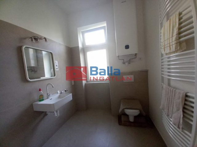 Eladó 35 m²-estársasházi lakás XIII. Kerület (Angyalföld) , Diós utca: 48'900'000 Ft