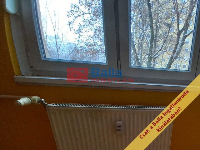 Eladó 35 m²-estársasházi lakás XIII. Kerület (Angyalföld – Lőportárdűlő) , Lehel utca: 23'900'000 Ft