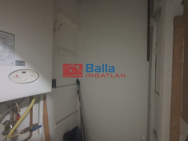 Kiadó 20 m²-esüzlethelyiség utcai bejárattal XIII. Kerület (Újlipótváros) , CSANÁDY utca: 180'000 Ft