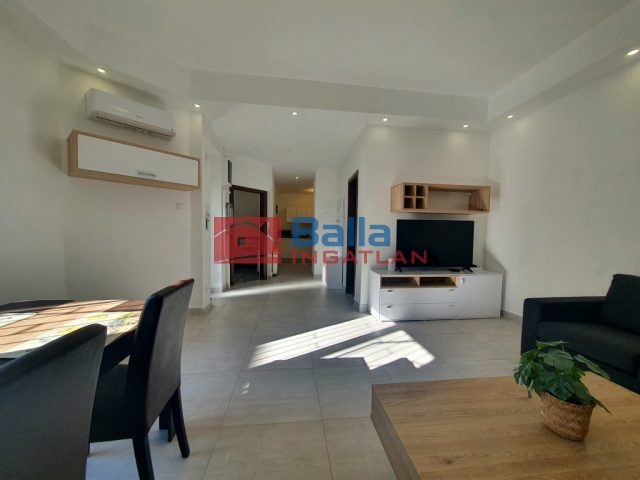 Kiadó 68 m²-estársasházi lakás XIII. Kerület (Újlipótváros) , CSANÁDY utca: 350'000 Ft