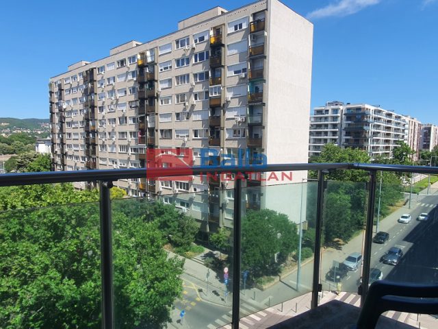 Kiadó 50 m²-estársasházi lakás XIII. Kerület (Újlipótváros) , KÁRPÁT utca: 300'000 Ft