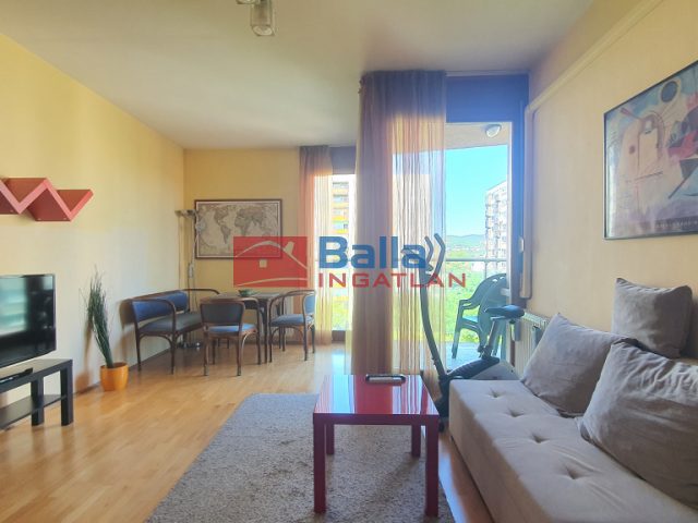Kiadó 50 m²-estársasházi lakás XIII. Kerület (Újlipótváros) , KÁRPÁT utca: 300'000 Ft