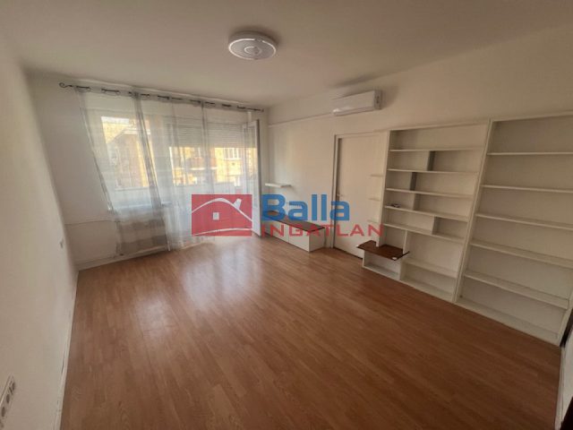 Kiadó 53 m²-estársasházi lakás XIII. Kerület (Újlipótváros) , Kárpát utca: 250'000 Ft