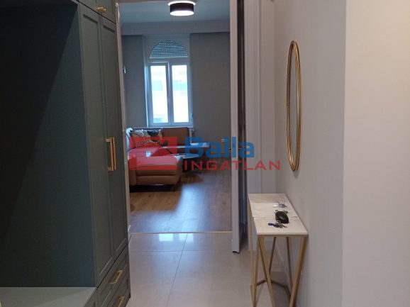 Kiadó 88 m²-estársasházi lakás XIII. Kerület (Újlipótváros) , Váci út: 540'000 Ft