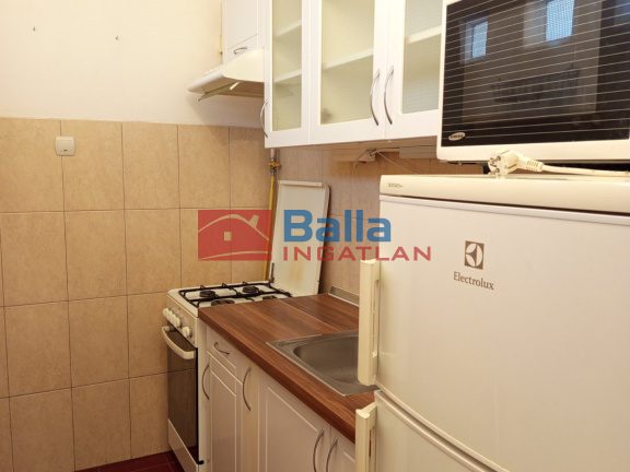 Kiadó 49 m²-estársasházi lakás XIV. Kerület (Alsórákos) , Füredi lakótelep: 220'000 Ft