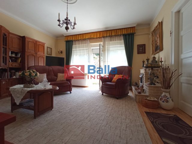 Eladó 89 m²-estársasházi lakás XIV. Kerület (Alsórákos) , Kassai utca: 99'000'000 Ft