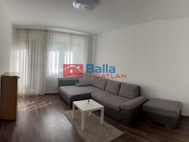 Eladó 45 m²-estársasházi lakás XIV. Kerület (Alsórákos) , Szuglói Körvasút sor: 65'000'000 Ft