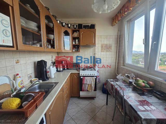 Eladó 68 m²-estársasházi lakás XIV. Kerület (Füredi lakótelep) , Füredi utca: 79'900'000 Ft