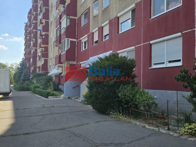 Eladó 52 m²-estársasházi lakás XIX. Kerület (Kispest) , Hunyadi utca: 62'400'000 Ft