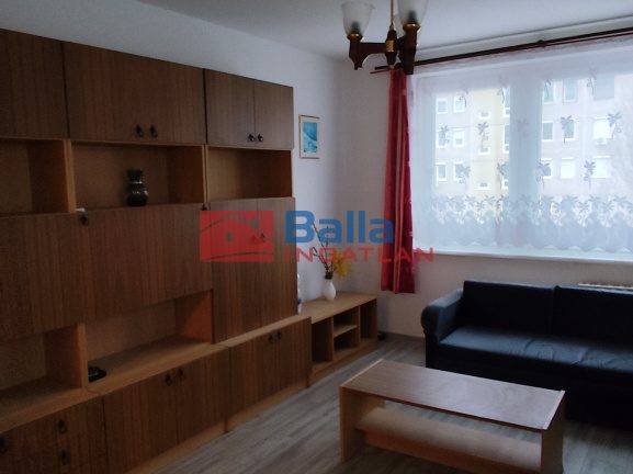 Eladó 52 m²-estársasházi lakás XIX. Kerület (Lakótelep) , Jahn Ferenc utca: 65'200'000 Ft