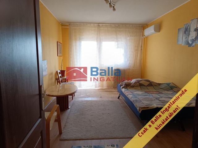 Eladó 53 m²-estársasházi lakás XIX. Kerület (Lakótelep) , Toldy utca: 62'900'000 Ft