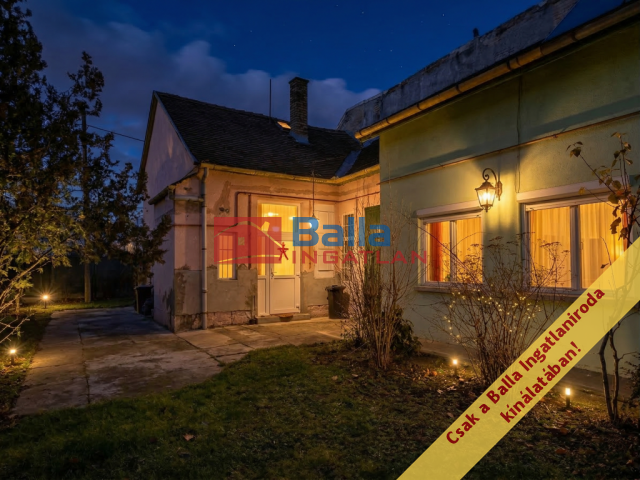 Eladó 82 m²-escsaládi ház XIX. Kerület (Óváros) , Jókai utca: 124'000'000 Ft