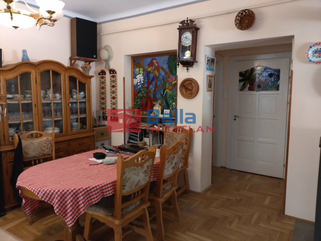 Eladó 80 m²-escsaládi ház XV. Kerület (Pestújhely) , József Attila utca: 110'000'000 Ft