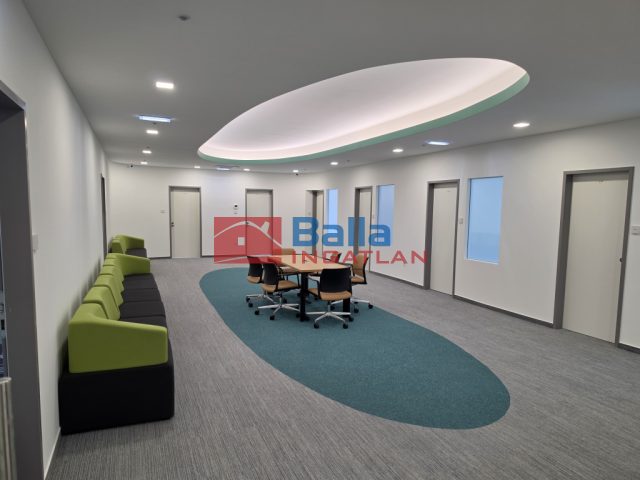 Kiadó 18 m²-esb kategóriás iroda XV. Kerület (Pestújhely) , Késmárk utca: 66'000 Ft