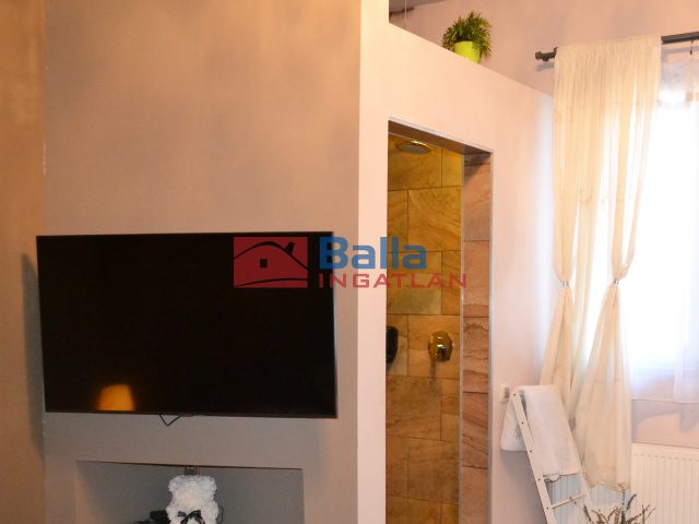 Eladó 187 m²-escsaládi ház XV. Kerület (Pestújhely) , Pestújhely: 164'900'000 Ft