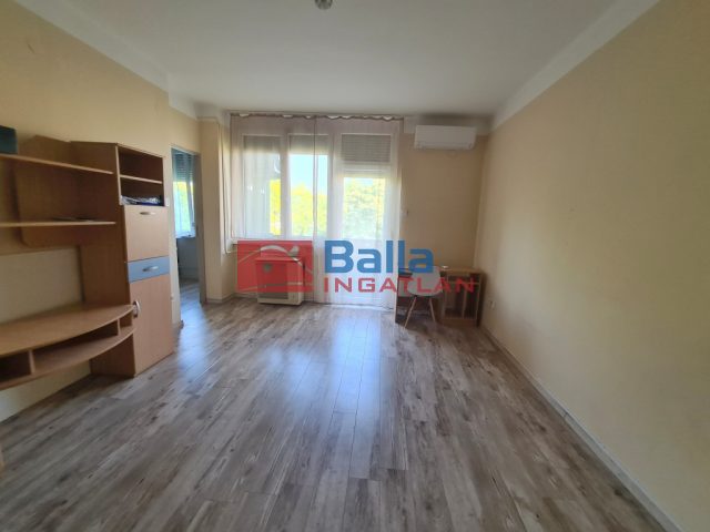Kiadó 51 m²-estársasházi lakás XV. Kerület (Rákospalota) , Kert köz: 220'000 Ft