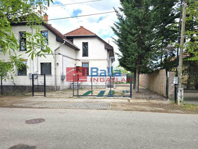 Eladó 120 m²-estársasházi lakás XV. Kerület (Rákospalota-Kertváros) , Veresegyházi utca: 109'000'000 Ft