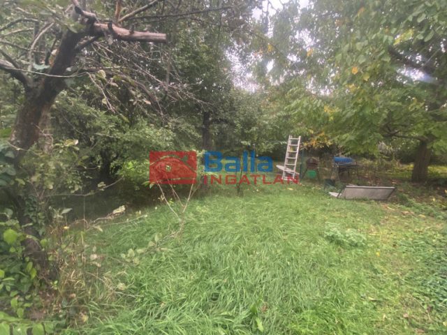 Eladó 565 m²-estelek XV. Kerület (Rákospalota) , Pázmány Péter utca: 44'500'000 Ft