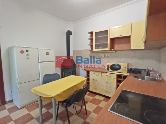 Eladó 76 m²-estársasházi lakás XV. Kerület (Rákospalota) , Rekettye u. közelében: 87'500'000 Ft