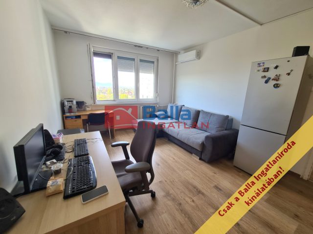 Eladó 35 m²-estársasházi lakás XV. Kerület (Újpalota) , Páskomliget utca: 47'500'000 Ft