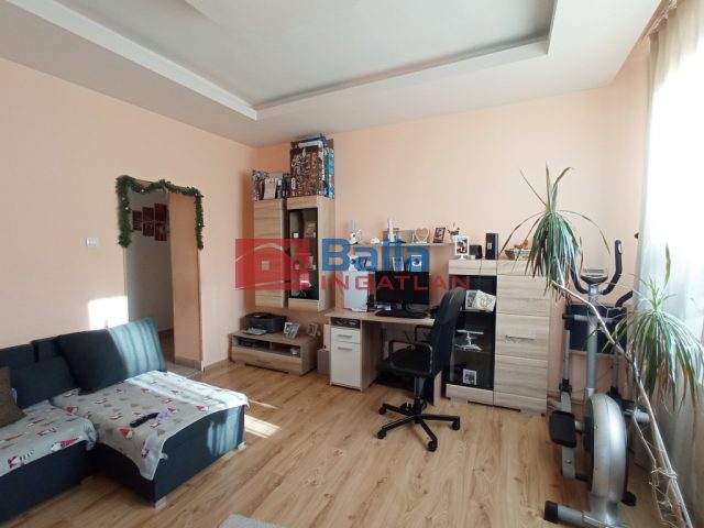Eladó 150 m²-esikerház XVI. Kerület (Árpádföld) , Szlovák út: 159'000'000 Ft
