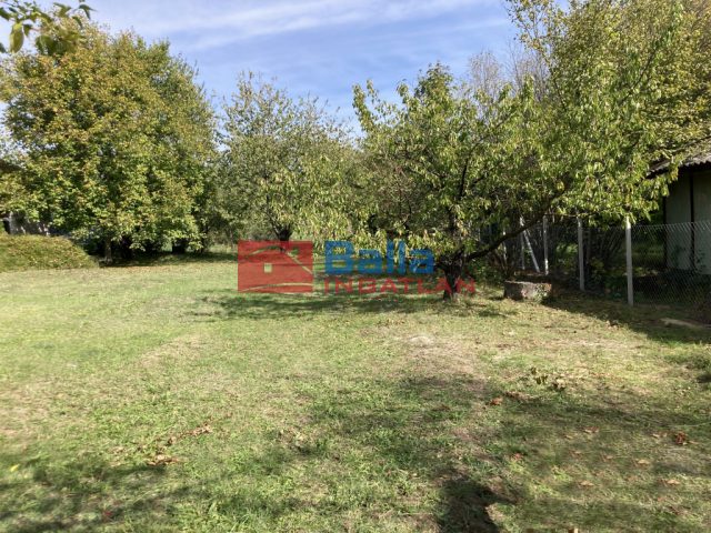 Eladó 962 m²-estelek XVI. Kerület (Cinkota) , Lucernás u. környékén: 109'000'000 Ft