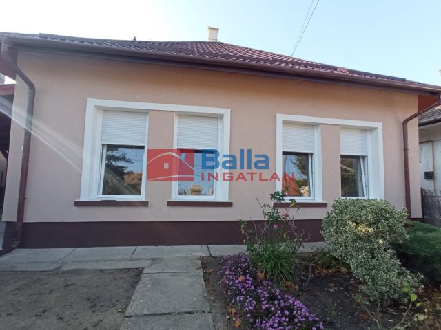 Eladó 146 m²-escsaládi ház XVI. Kerület (Mátyásföld) , Mátyásföld: 149'000'000 Ft