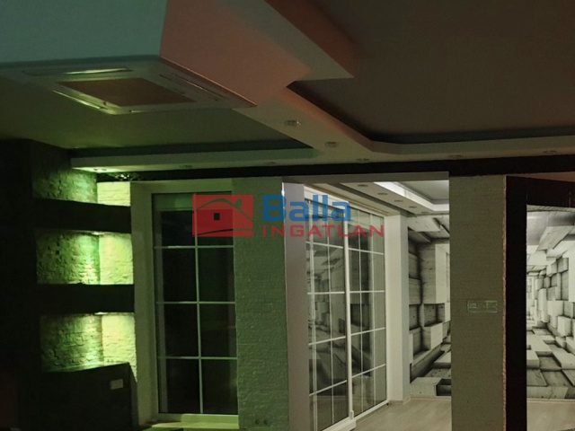 Eladó 233 m²-escsaládi ház XVI. Kerület (Rákosszentmihály) , Kisszentmihály: 262'000'000 Ft