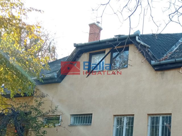 Eladó 443 m²-escsaládi ház XVI. Kerület (Rákosszentmihály) , Kisszentmihály: 179'000'000 Ft