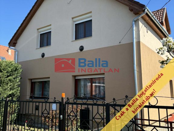 Eladó 163 m²-escsaládi ház XVII. Kerület (Akadémiaújtelep) , 524.utca utca: 169'900'000 Ft