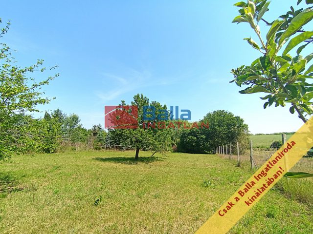 Eladó 975 m²-estelek XVII. Kerület (Rákoscsaba) , Mezőőr utca: 25'000'000 Ft