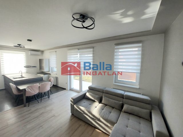 Kiadó 74 m²-estársasházi lakás XVII. Kerület (Rákoshegy) , Kép utca környéke: 450'000 Ft