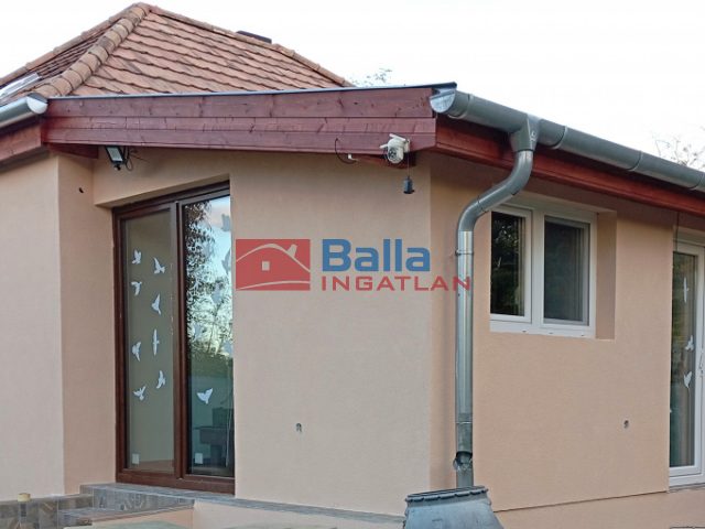 Eladó 50 m²-escsaládi ház XVII. Kerület (Rákoshegy) , Rózsahegy utca: 135'000'000 Ft