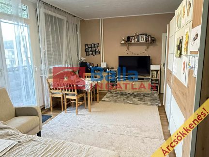 Eladó 50 m²-estársasházi lakás XVII. Kerület (Rákoskeresztúr) , Földműves u környékén lévő utca: 59'900'000 Ft