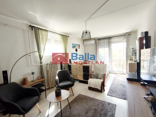 Eladó 37 m²-estársasházi lakás XVII. Kerület (Rákoskeresztúr) , Pesti út: 49'900'000 Ft
