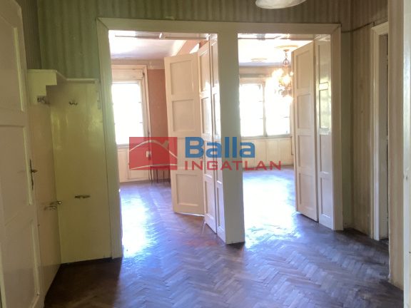 Eladó 117 m²-estársasházi lakás XVIII. Kerület (Bókaytelep) , Üllői út: 89'000'000 Ft