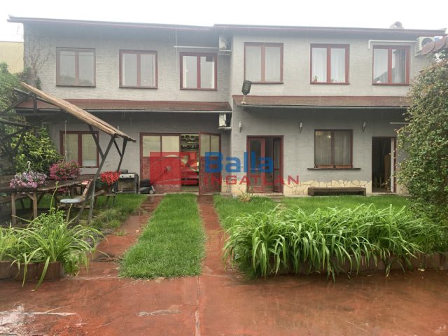 Eladó 637 m²-esegyéb üzlethelyiség XVIII. Kerület (Bókaytelep) , Városház utca: 417'500'000 Ft