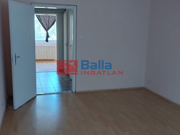 Eladó 53 m²-estársasházi lakás XVIII. Kerület (Havanna-lakótelep) , Csontváry utca: 53'000'000 Ft