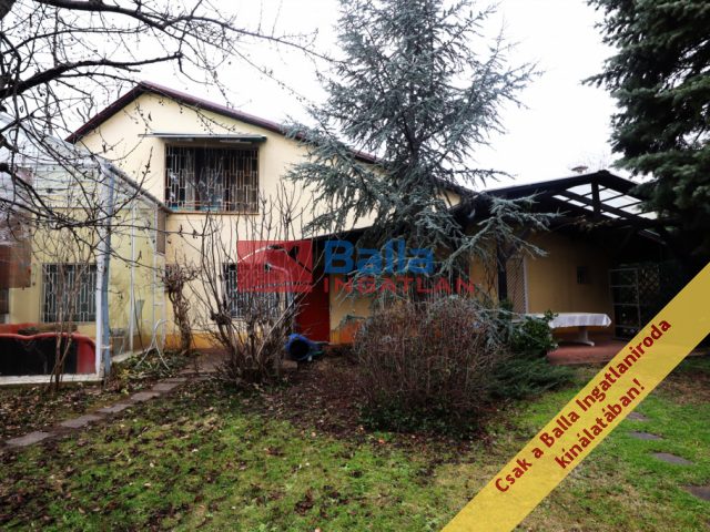 Eladó 144 m²-escsaládi ház XVIII. Kerület (Miklóstelep) , Pestlőrinci piachoz közeli utca: 114'000'000 Ft