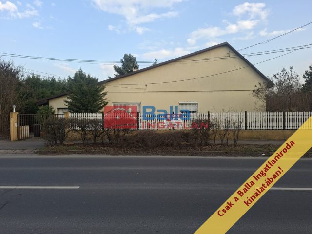 Eladó 144 m²-escsaládi ház XVIII. Kerület (Miklóstelep) , Pestlőrinci piachoz közeli utca: 114'000'000 Ft